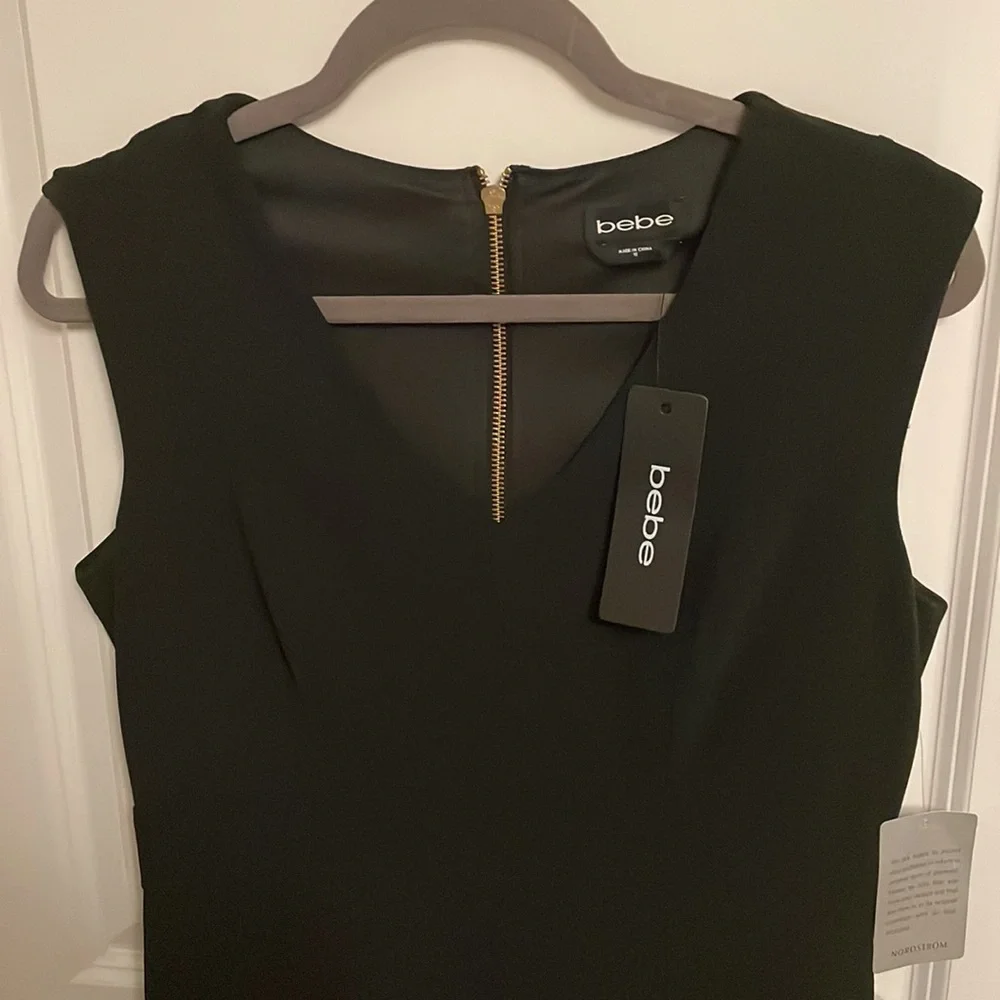 BEBE WOMENS LITTLE BLACK DRESS WITH PLUNGING DEEP V NECKLINE - Picture 3 of 6